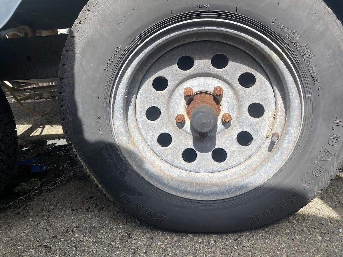 Used 1997 Sea Ray 215 Express Cruiser