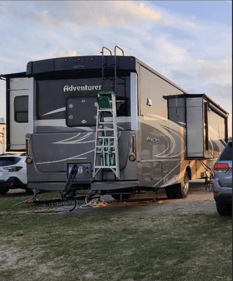 Used 2016 Winnebago Adventurer 38Q