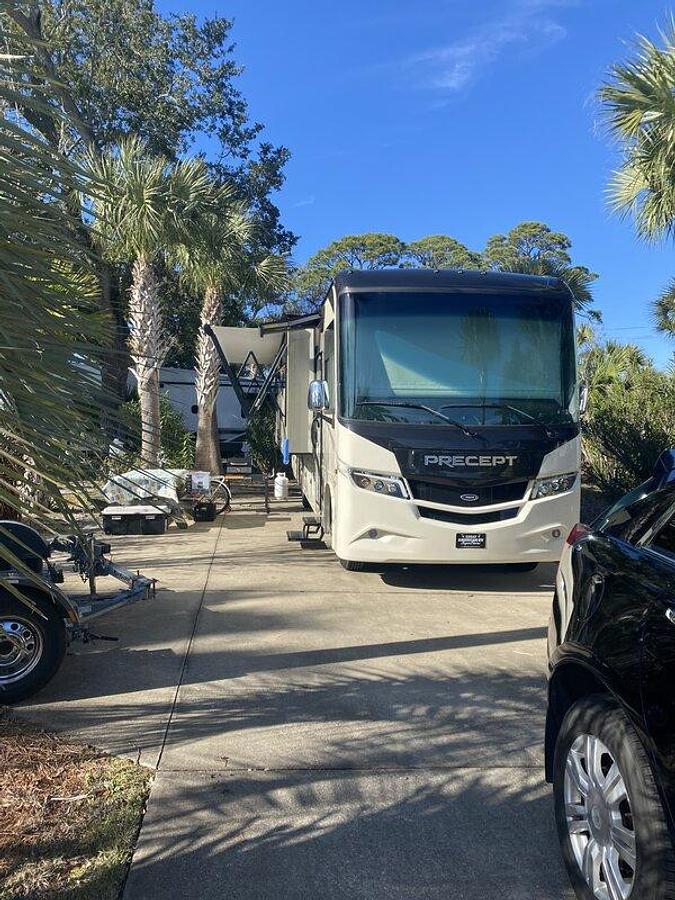 Used 2023 Jayco Precept 34G