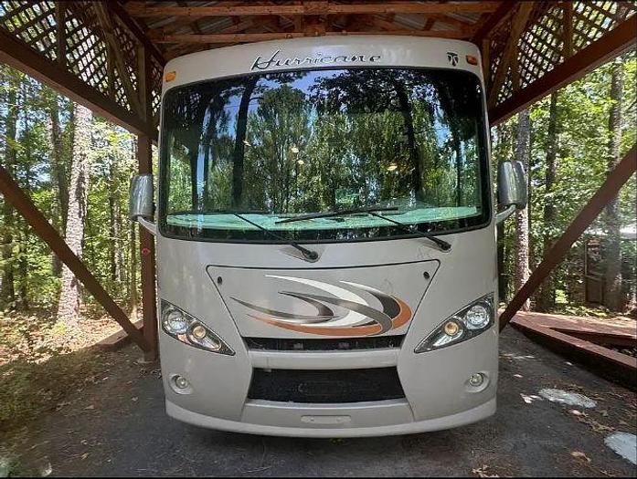 Used 2015 Thor Motor Coach Hurricane 27K
