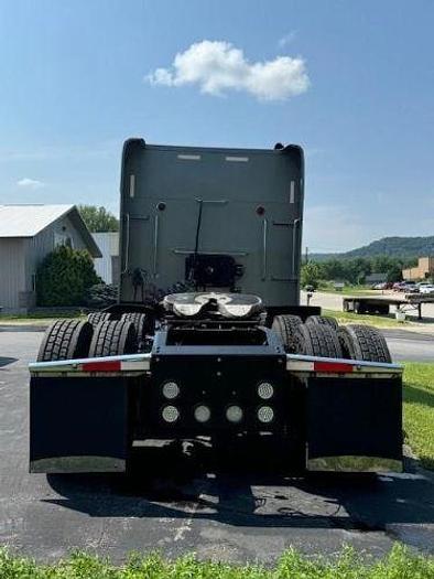 Used 2013 Peterbilt 389