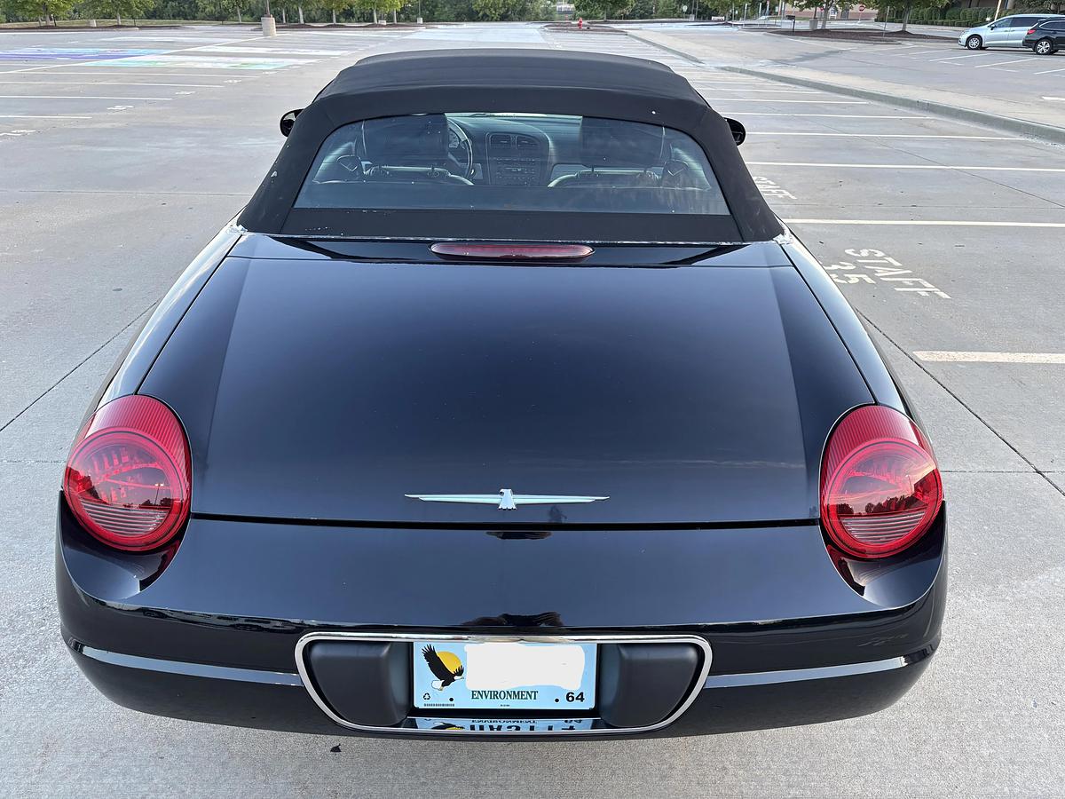 Used 2004 Ford Thunderbird
