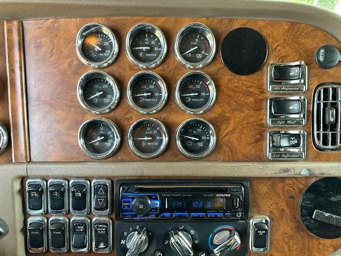 Used 2006 Peterbilt 379