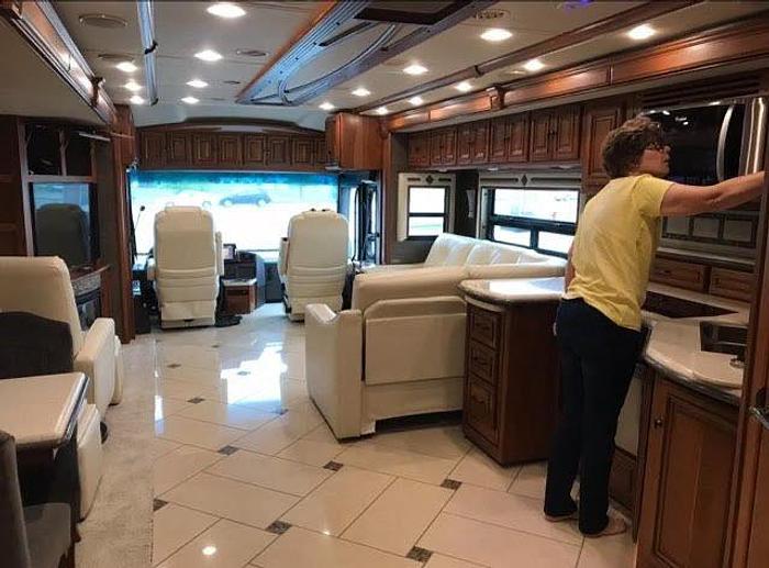 Used 2014 Itasca Ellipse 42QD