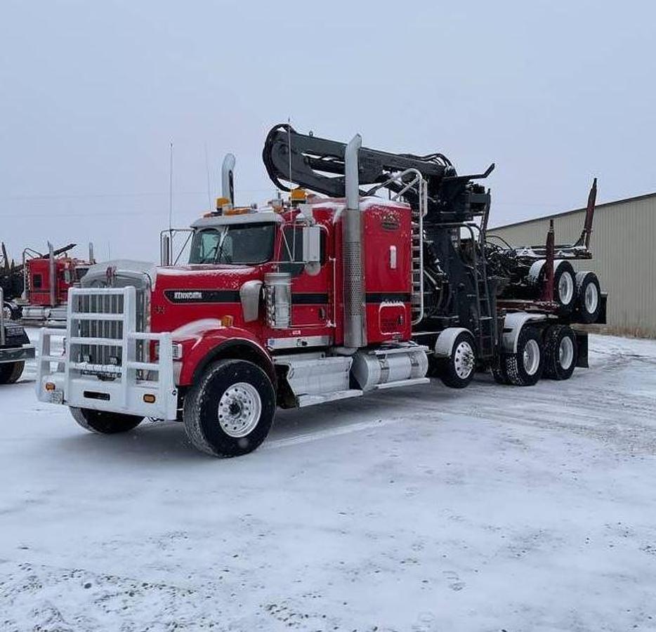 Used 2014 Kenworth W900B