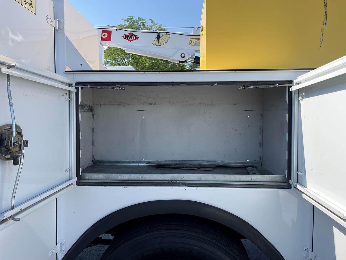 Used 2017 Ford F650 XL Mechanic Service Truck