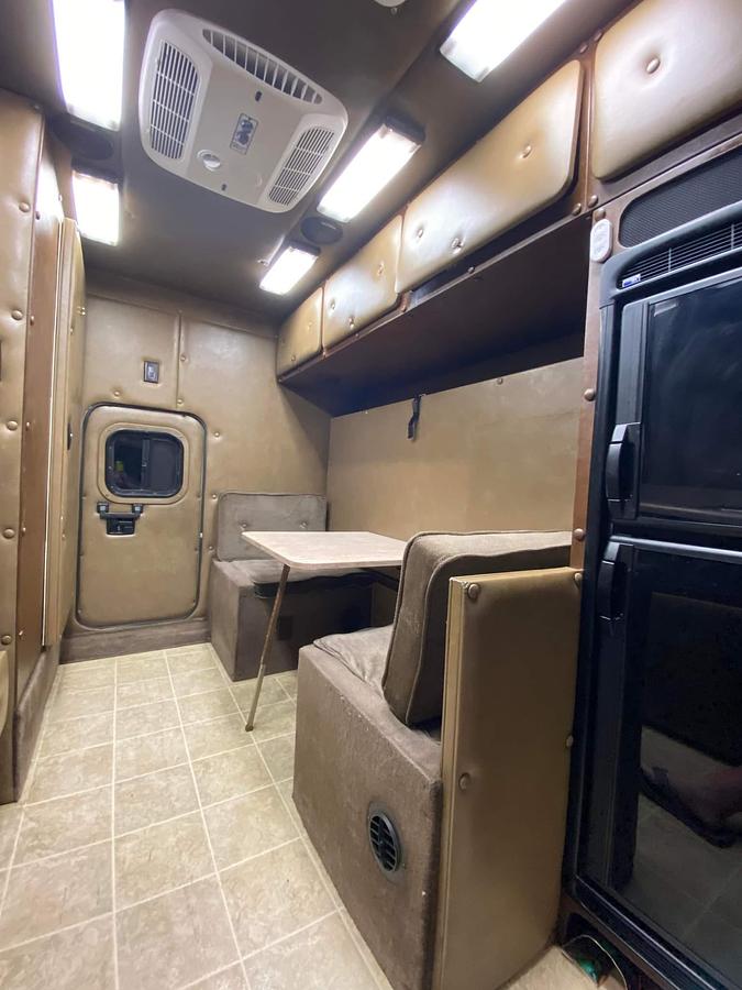 Used 2001 Kenworth W900