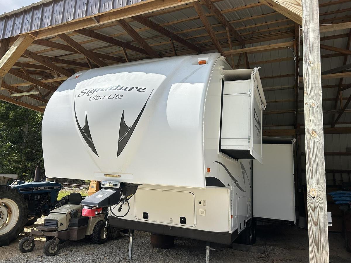 Used 2013 Forest River Rockwood Signature Ultra Lite 8244WS Fifth Wheel