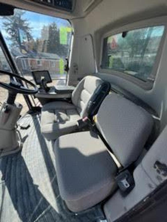 Used 2013 CASE IH 7230 Combine