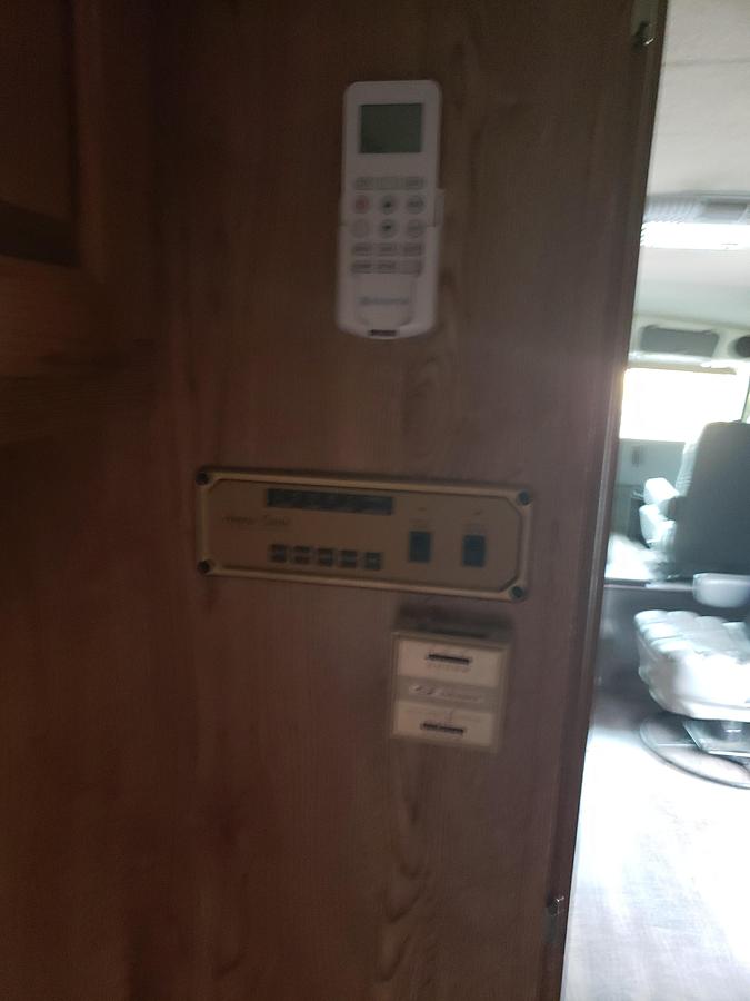 Used 1991 Americruiser 29ft Class A Motorhome