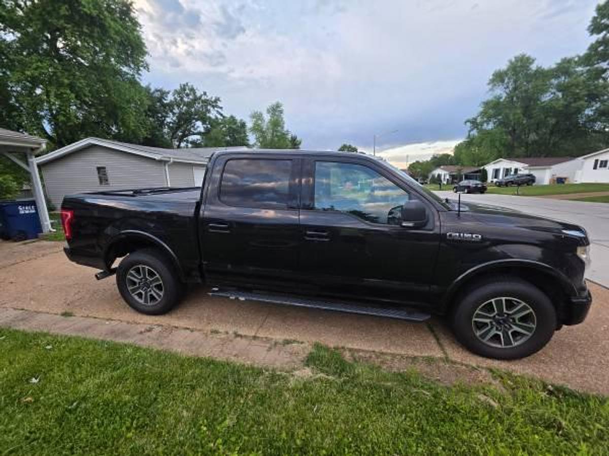 Used 2015 Ford F-150 XLT 4X4