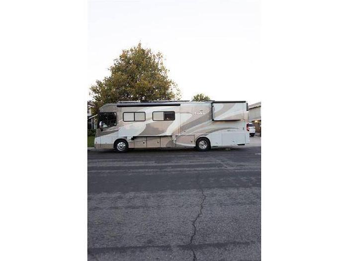 Used 2013 Itasca Meridian 36M