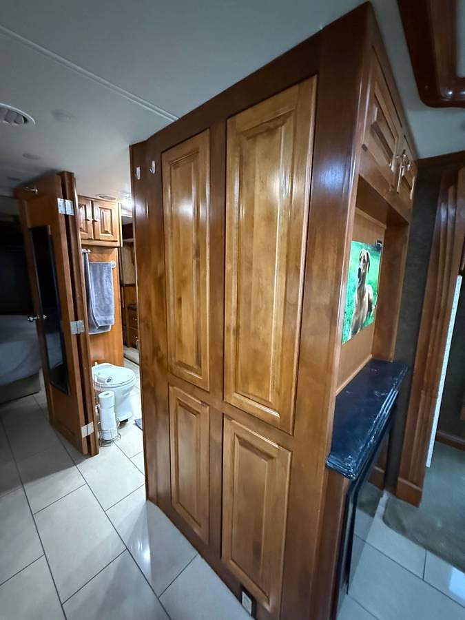 Used 2015 Tiffin Phaeton 40AH Class A Motorhome