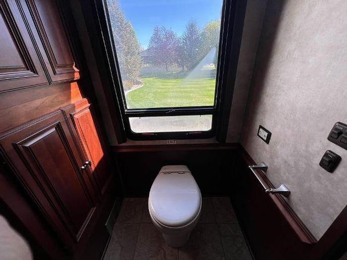 Used 2011 Winnebago Tour 42QD