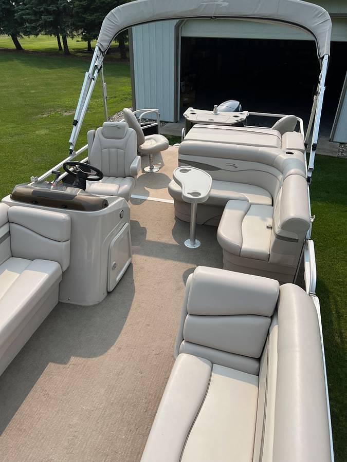 Used 2014 Bennington 22 SSX Pontoon