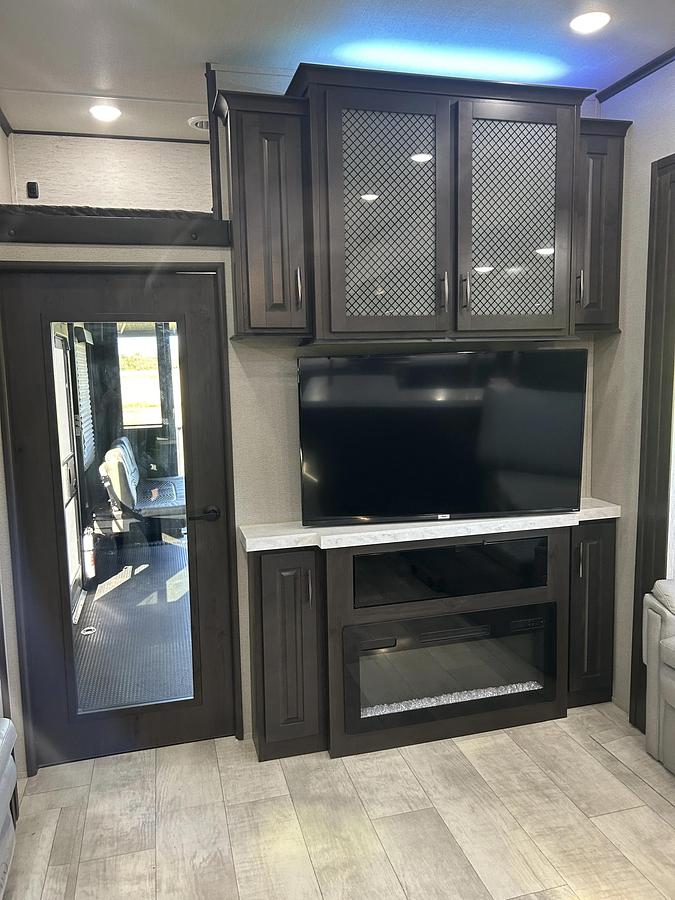 Used 2022 Grand Design Momentum 395MS