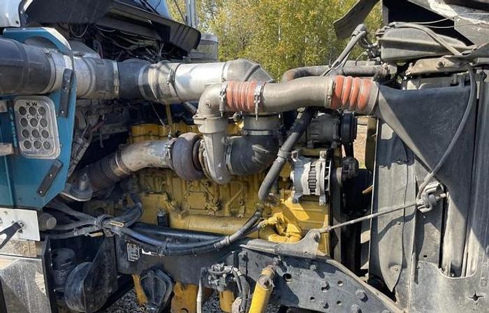 Used 2005 Kenworth W900L