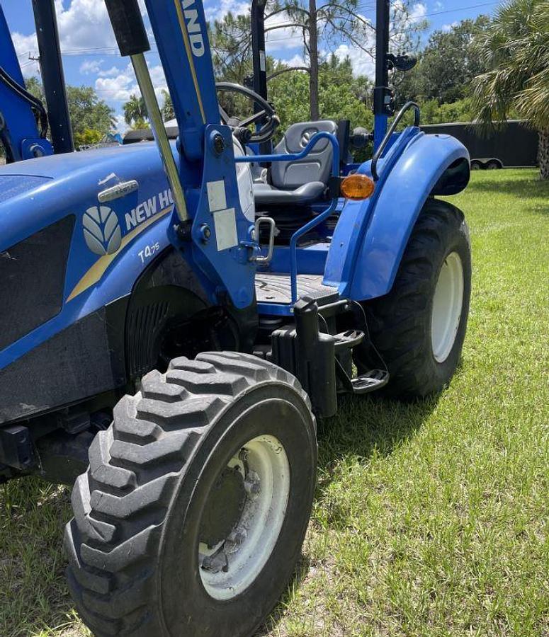 Used 2015 NEW HOLLAND T4.75