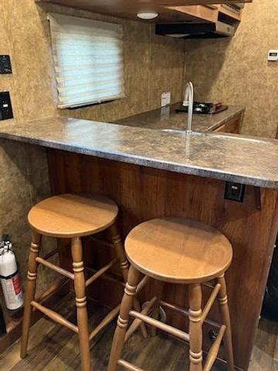 Used 2022 Lakota Colt 3 Horse Trailer