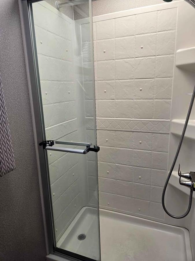 Used 2019 Entegra Esteem 31l