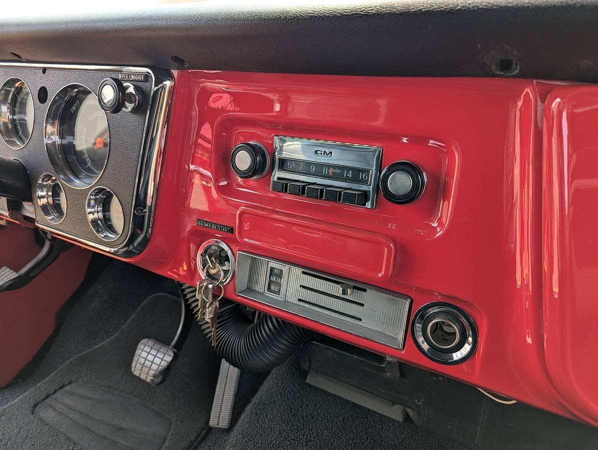 Used 1972 Chevrolet Suburban