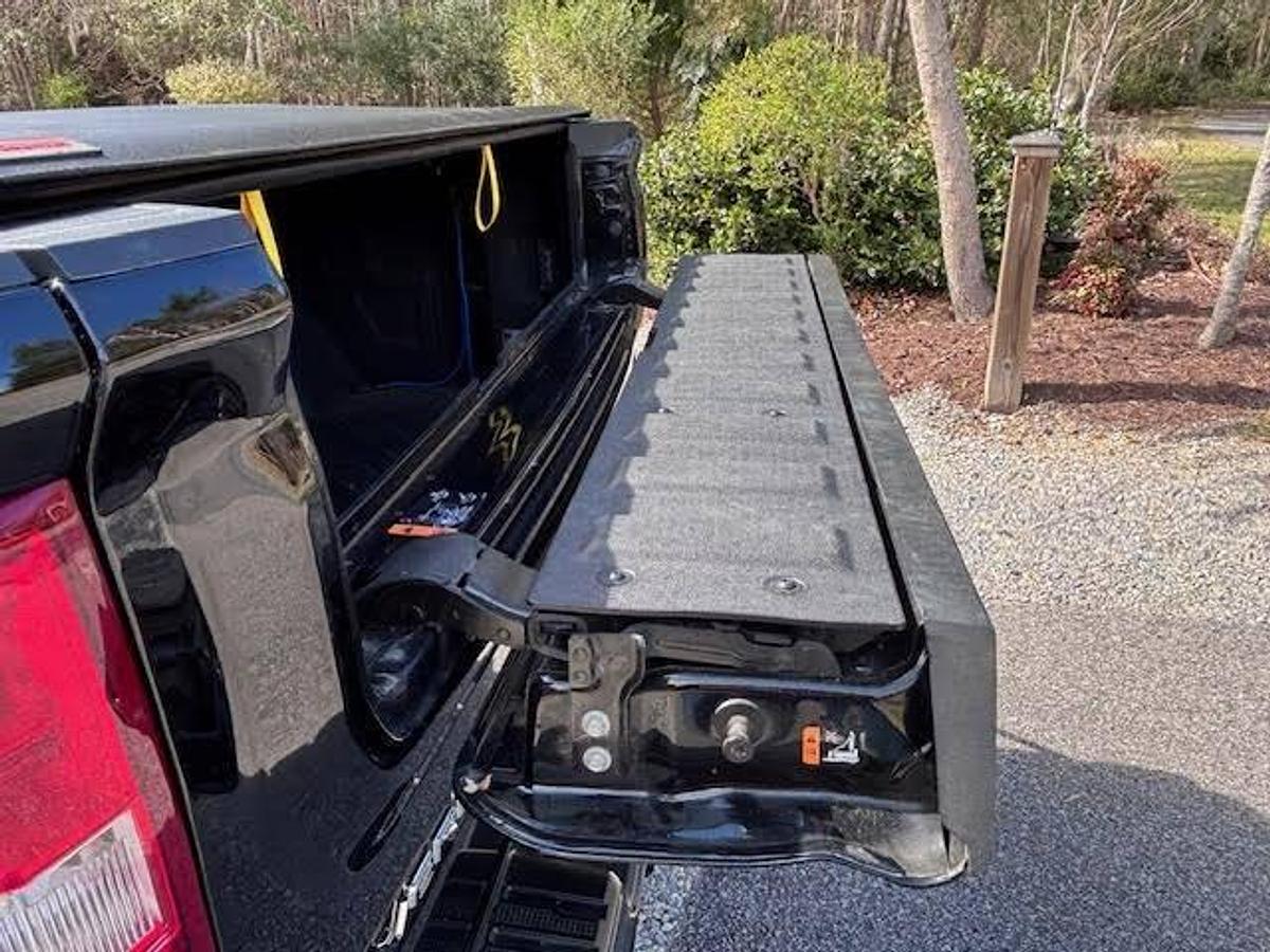 Used 2024 Forest River Rockwood Mini Lite 2205S