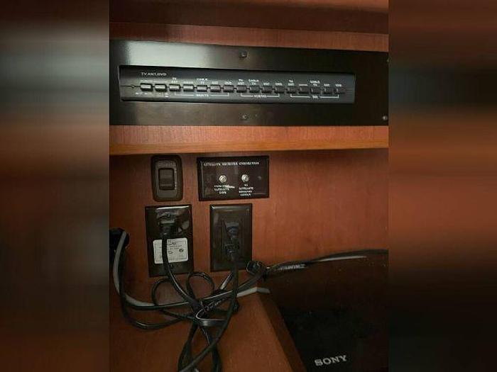 Used 2012 Itasca 31RP