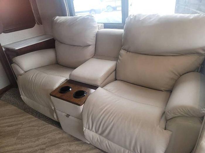 Used 2019 Fleetwood Bounder 35K