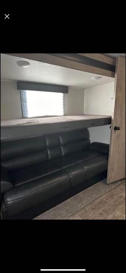 Used 2022 Forest River Cherokee Alpha Wolf 33BHL