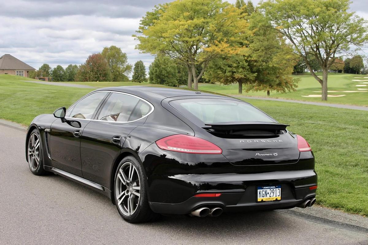 Used 2014 Porsche Panamera 4s Executive