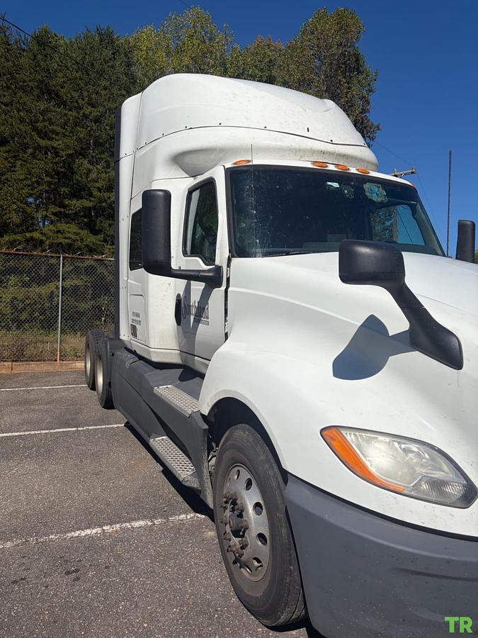 Used 2019 International LT Semi Truck
