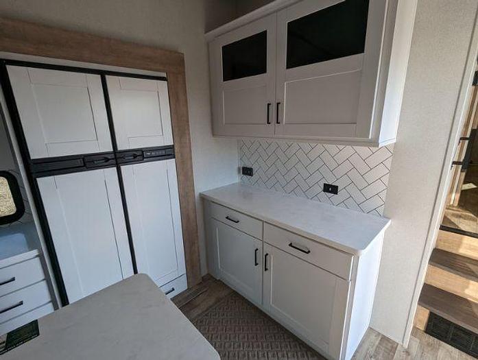 Used 2022 Keystone Arcadia 3660RL