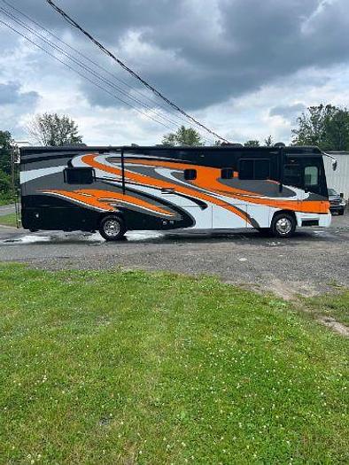 Used 2007 Coachmen Sportscoach Legend 40QS