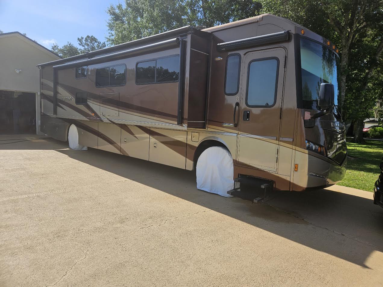 Used 2015 Winnebago Forza 38R