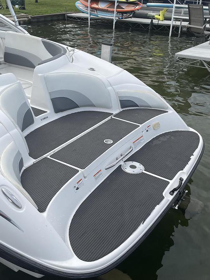 Used 2005 Yamaha AR230 with Trailer