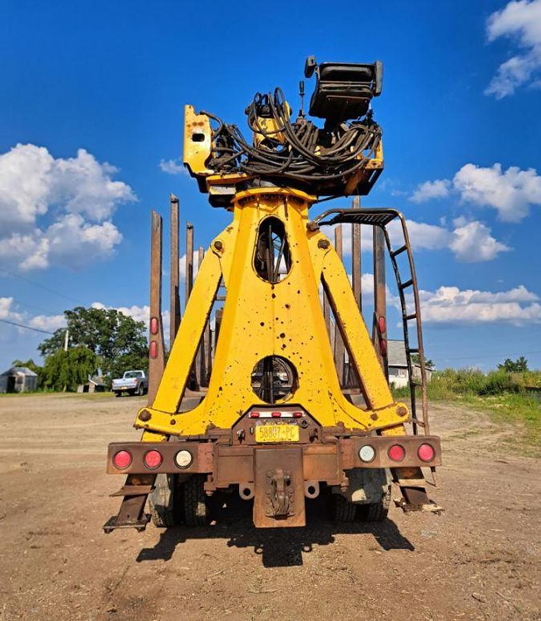Used 2007 Kenworth T800 Logging Truck