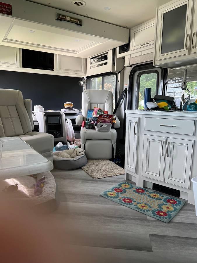 Used 2022 Fleetwood Southwind 34C