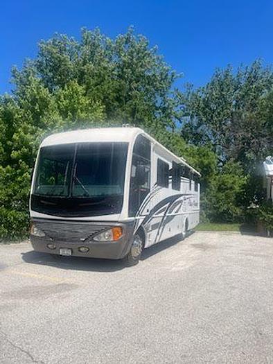 Used 2004 Fleetwood Pace Arrow 36B