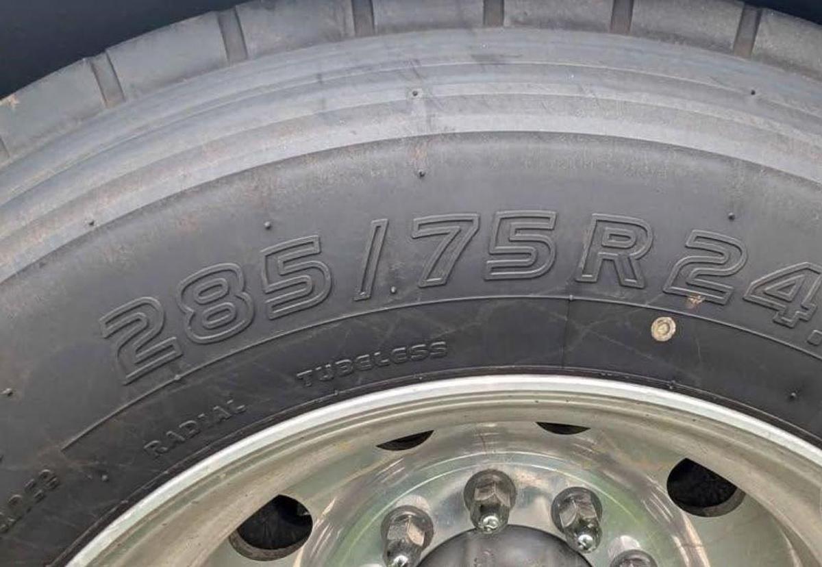 Used 2020 KENWORTH W900 Sleeper Semi Truck