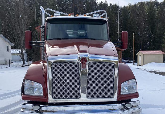 Used 2021 KENWORTH T880