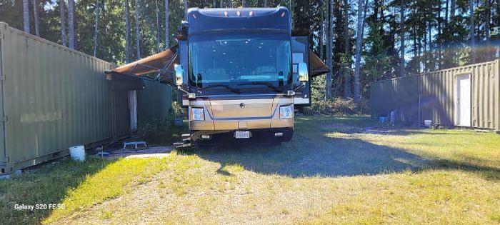 Used 2008 Holiday Rambler Navigator Bismark IV