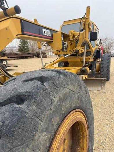 Used 2004 CATERPILLAR 120H Underground Motor Grader