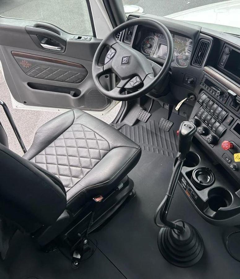 Used 2023 INTERNATIONAL HX