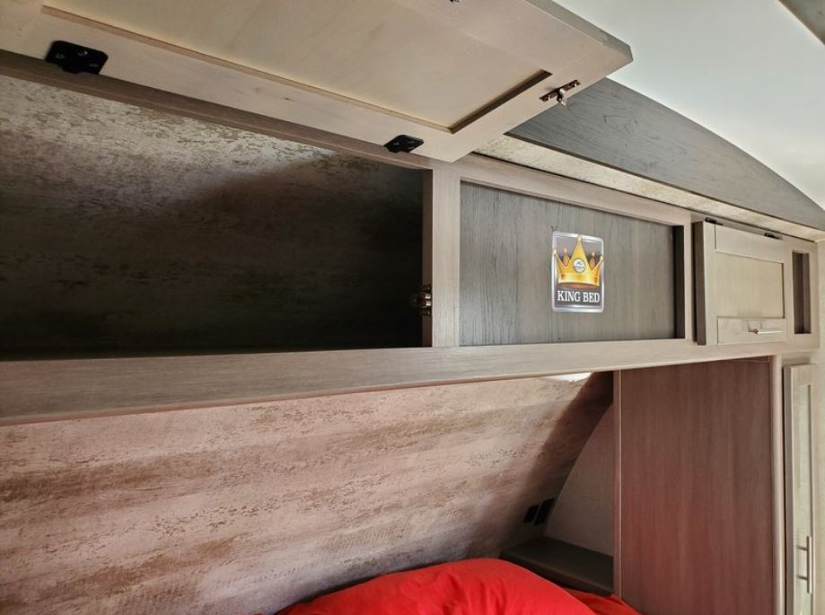 Used 2021 CrossRoads Sunset Trail 289QB