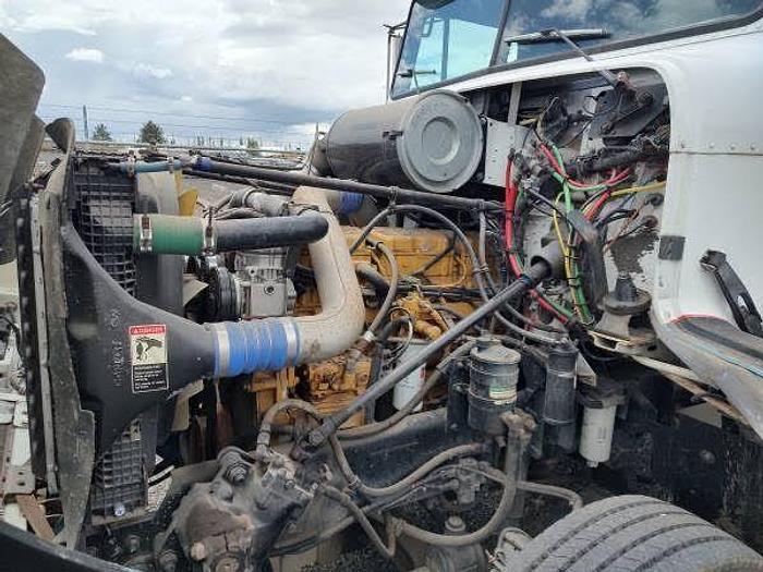 Used 1999 Freightliner Single Axle Truck