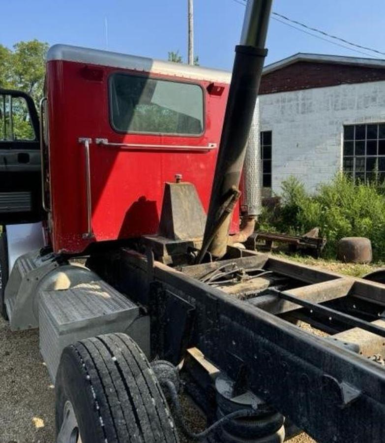 Used 1998 Peterbilt 357 Dump Truck