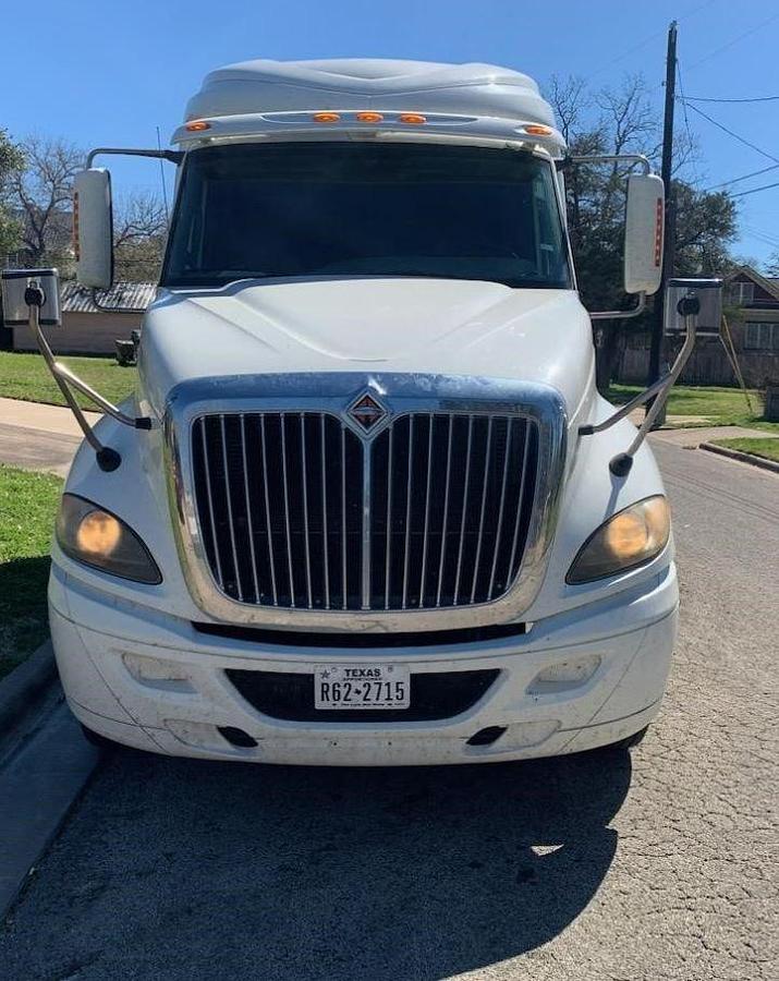 Used 2015 International Prostar Sleeper Semi Truck