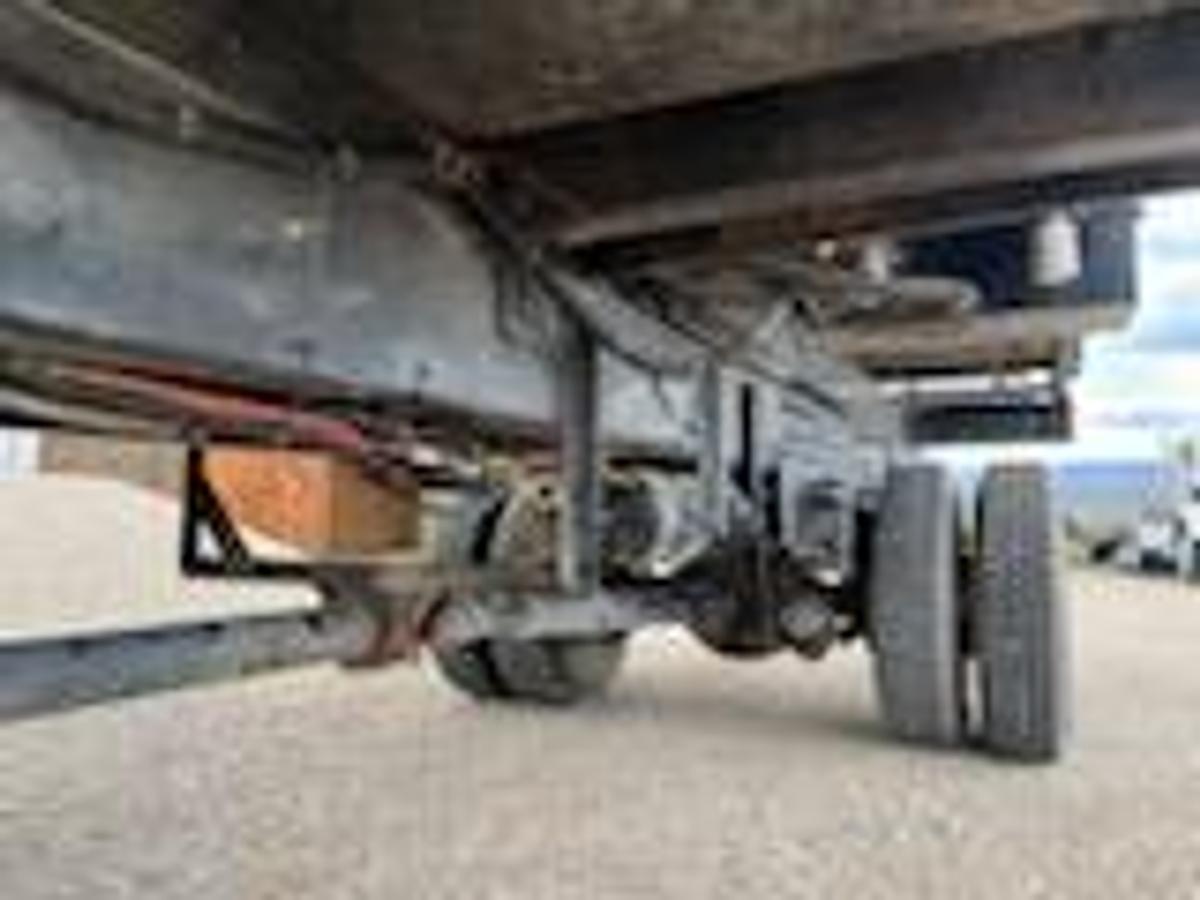 Used 2000 Freightliner FL80