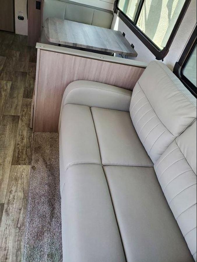 Used 2021 CrossRoads Sunset Trail 289QB