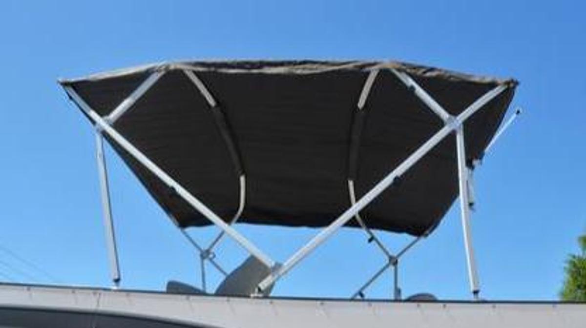 Used 2022 Tritoon Silver Wave 2210 JS